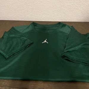 Men’s Medium Jordan Forest Green Dri-Fit Tshirt
